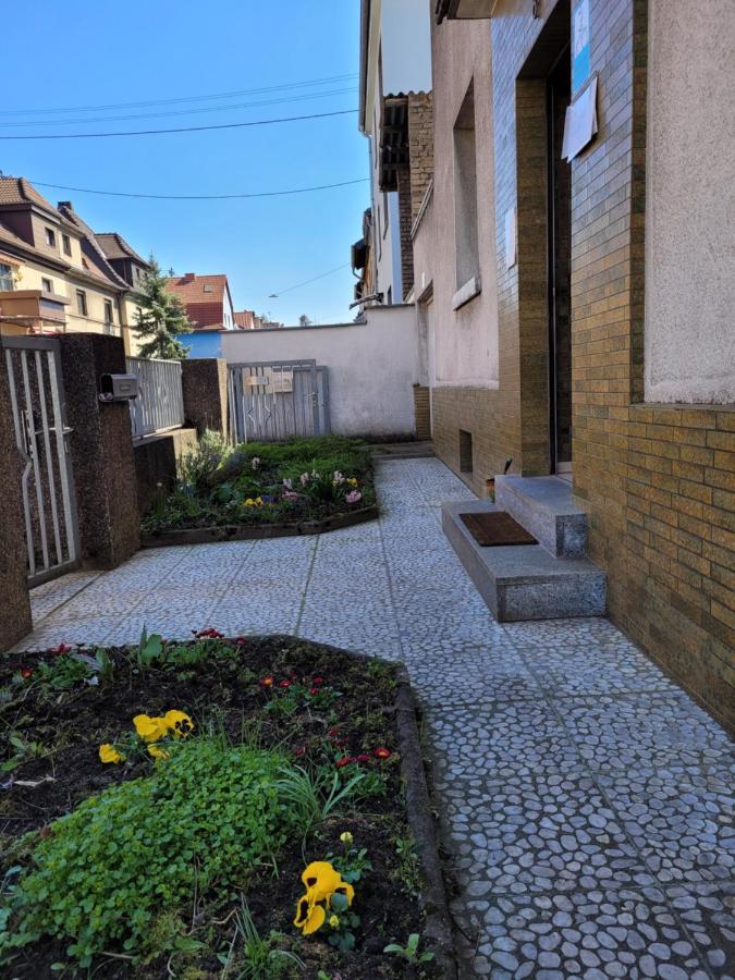 Mehrere Privatzimmer Lang Und Kurzfristig Zu Mieten Saarbrücken Exteriör bild